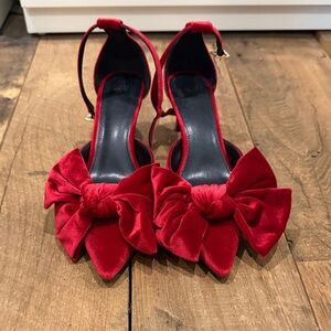 H&M velvet red kitten heels with ankle strap. sz 7